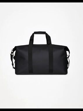 Rains Weekender Bag W3 In Black